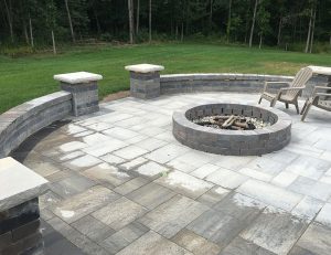 Retaining Walls – StoneQuest Inc